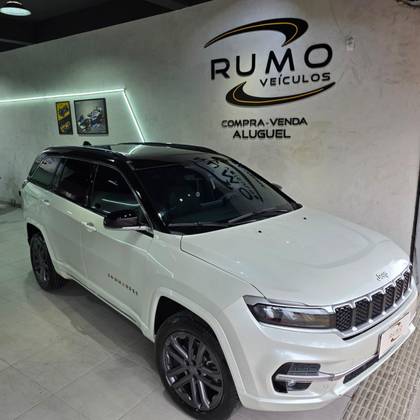 JEEP COMMANDER 2.2 TURBO DIESEL OVERLAND AT9